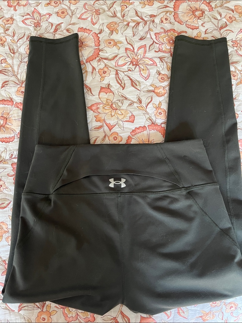 Under Armour Black Women's Performance Leggings with Logoe